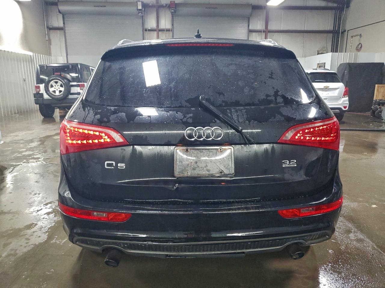 2011 AUDI Q5 PREMIUM PLUS photo 6