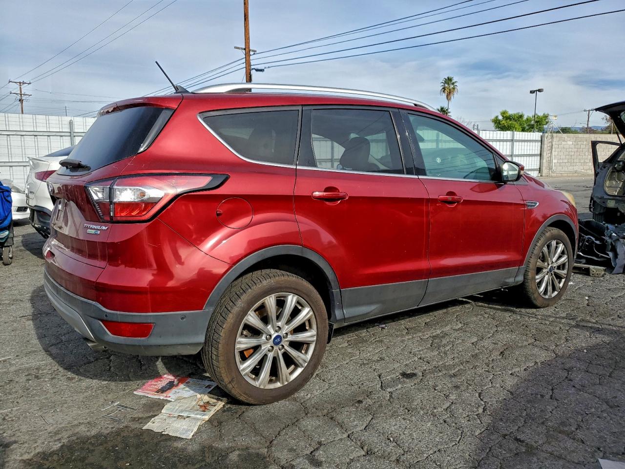2018 FORD ESCAPE TITANIUM photo 3