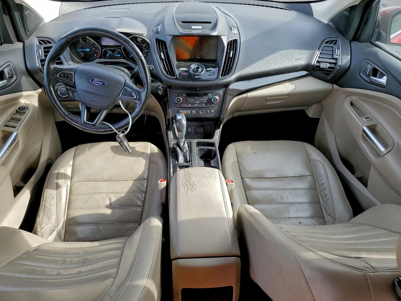 2018 FORD ESCAPE TITANIUM photo 8