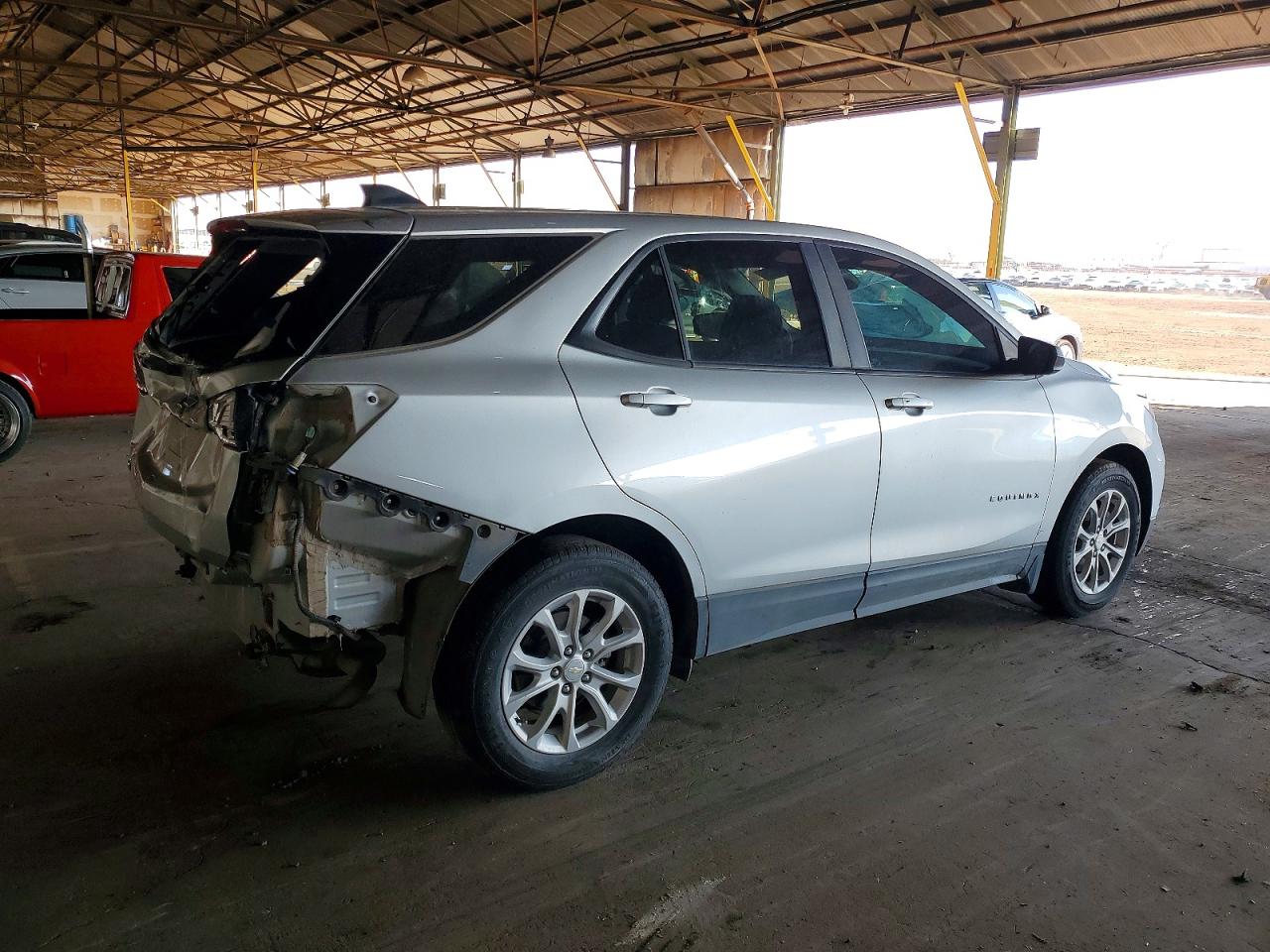 2021 CHEVROLET EQUINOX LS photo 3