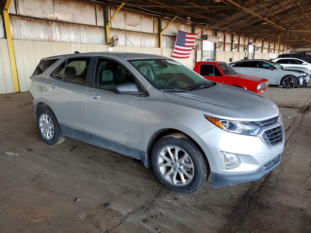 2021 CHEVROLET EQUINOX LS photo 4