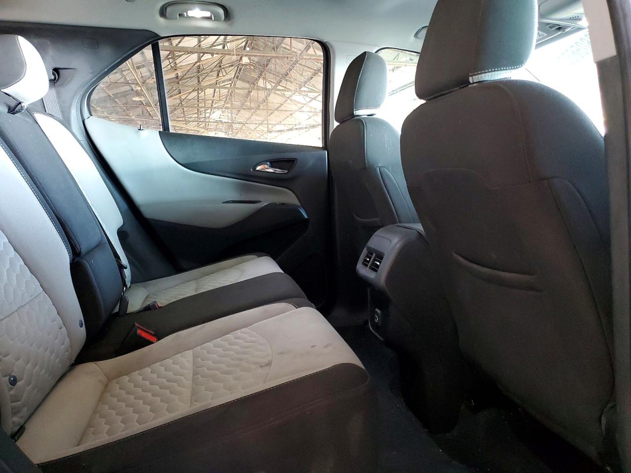 2021 CHEVROLET EQUINOX LS photo 11