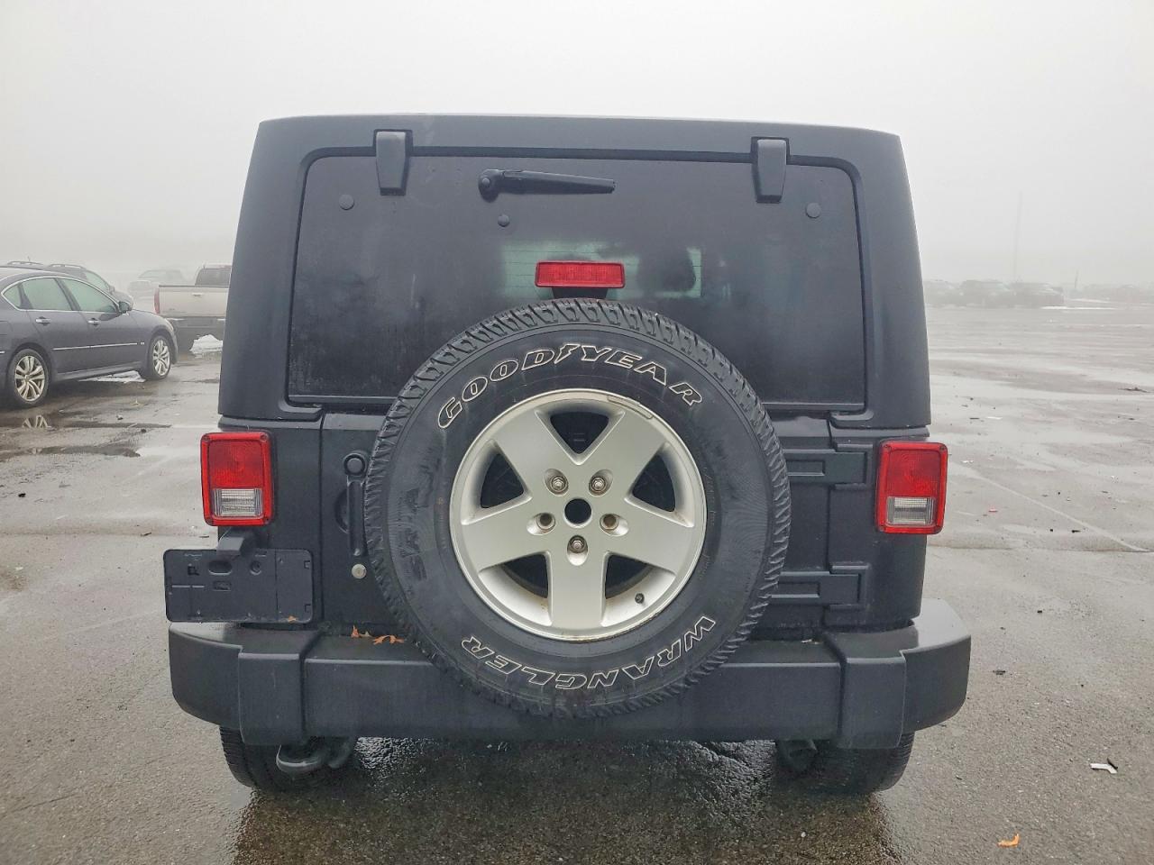 2012 JEEP WRANGLER UNLIMITED SPORT photo 6