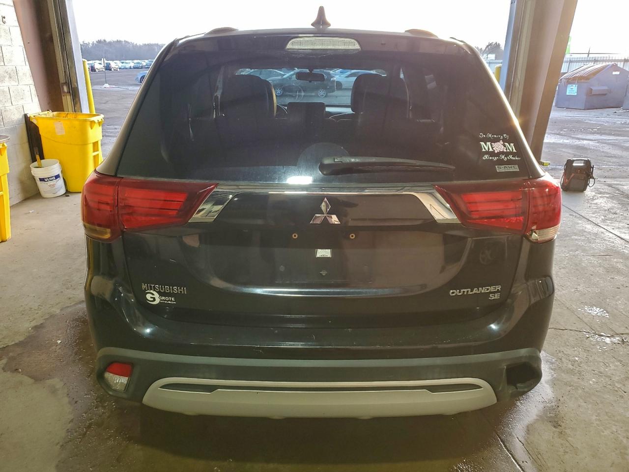 2019 MITSUBISHI OUTLANDER SE photo 6