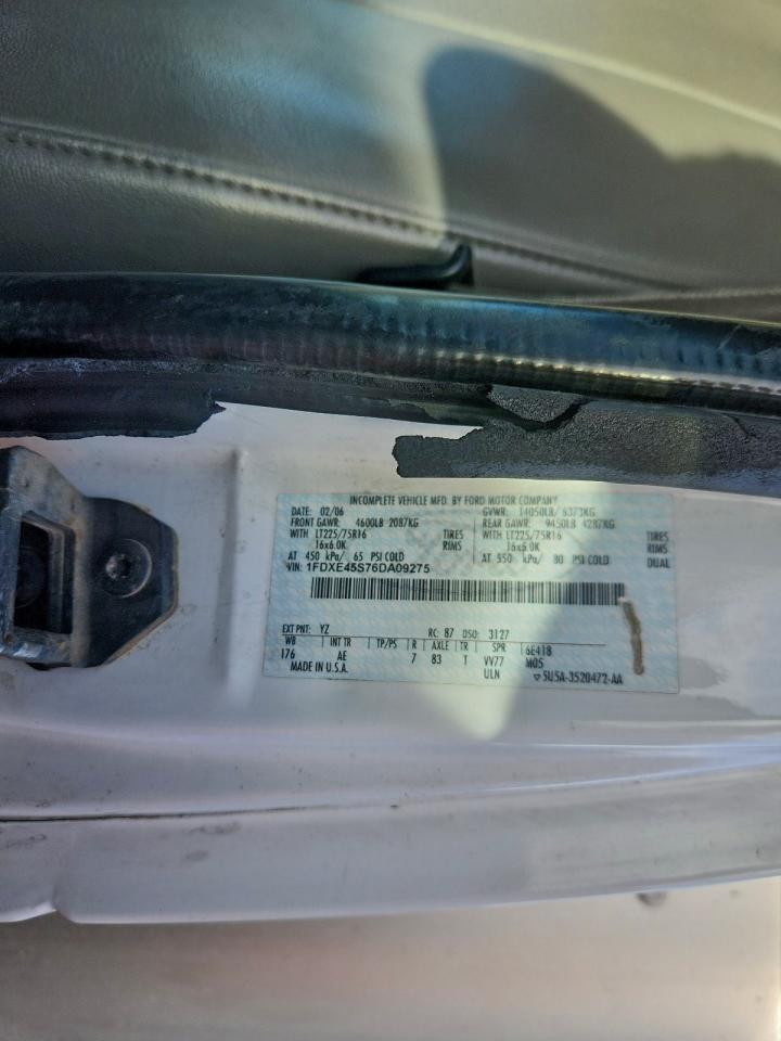 2006 FORD E450 DELIVERY TRUCK photo 13