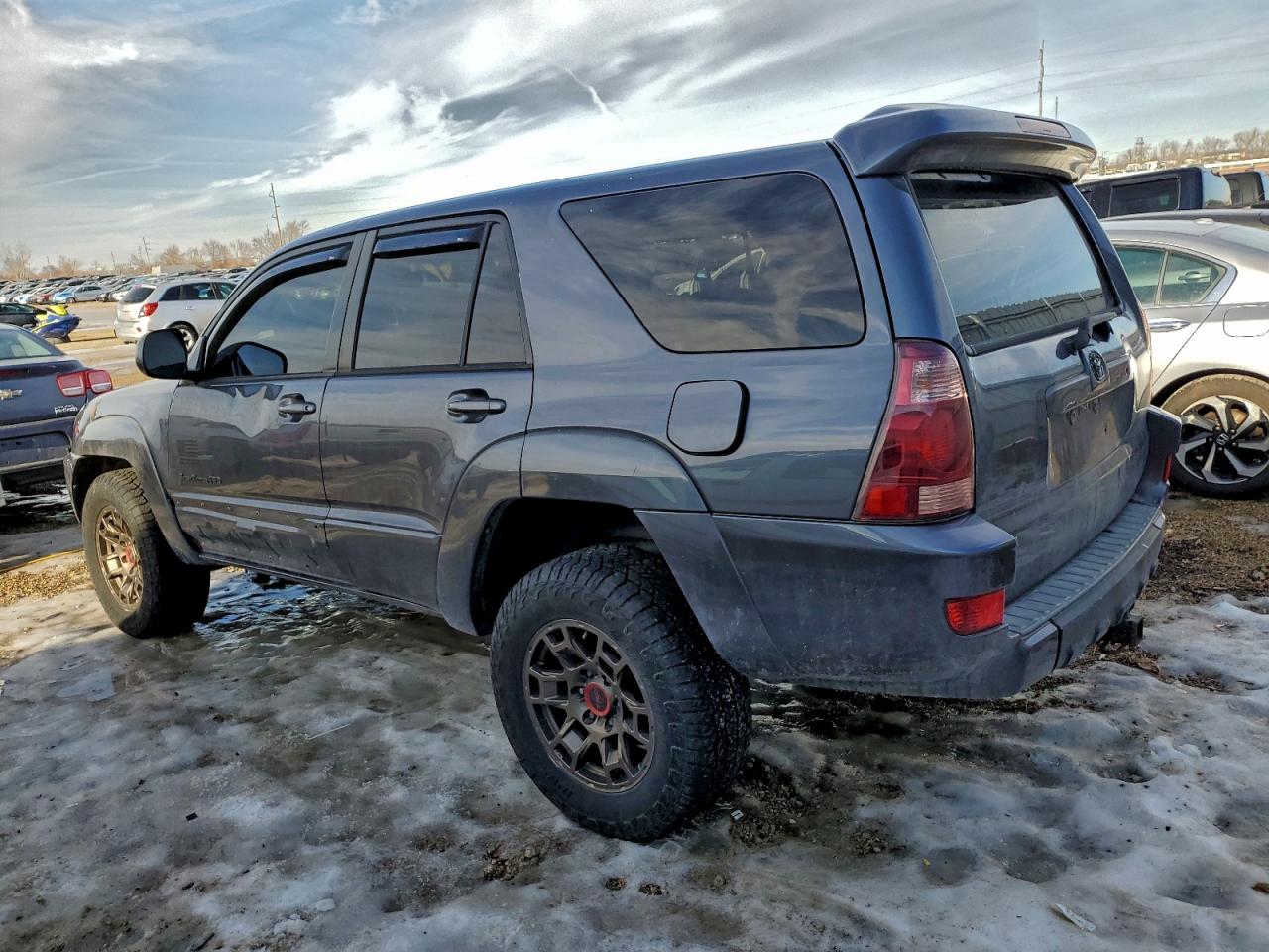 2005 TOYOTA 4RUNNER SR5 photo 2