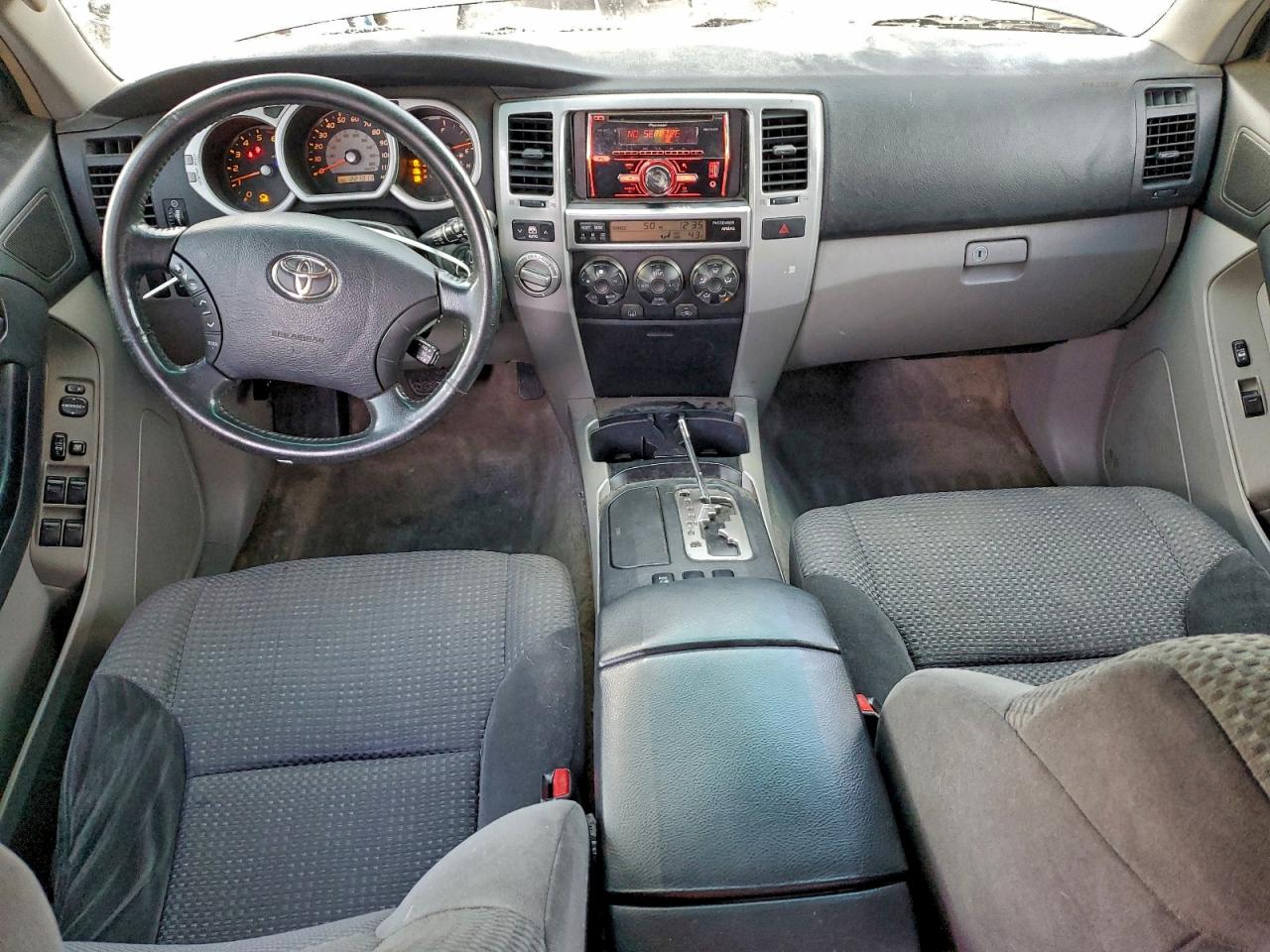 2005 TOYOTA 4RUNNER SR5 photo 8