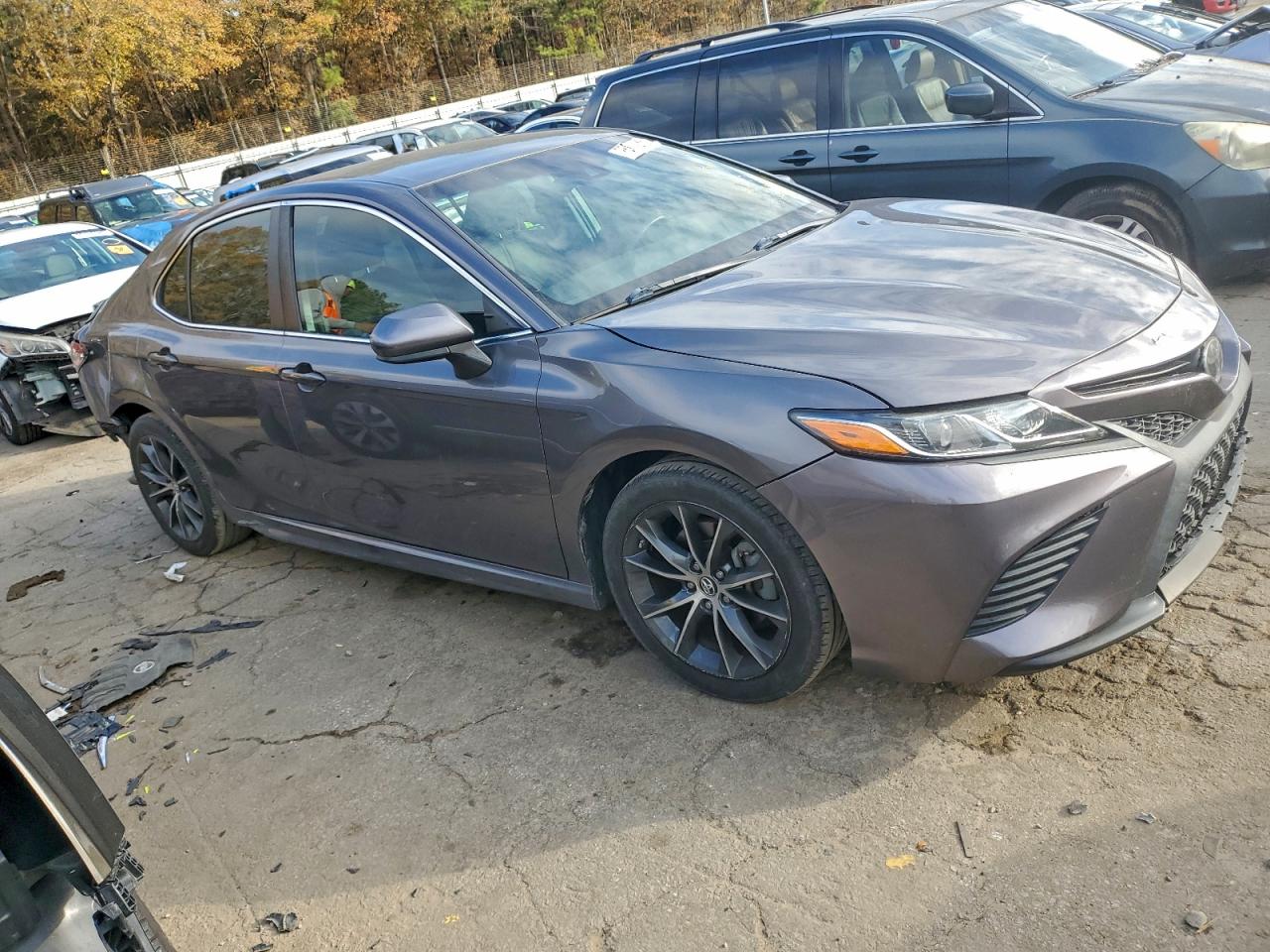 2018 TOYOTA CAMRY L photo 4