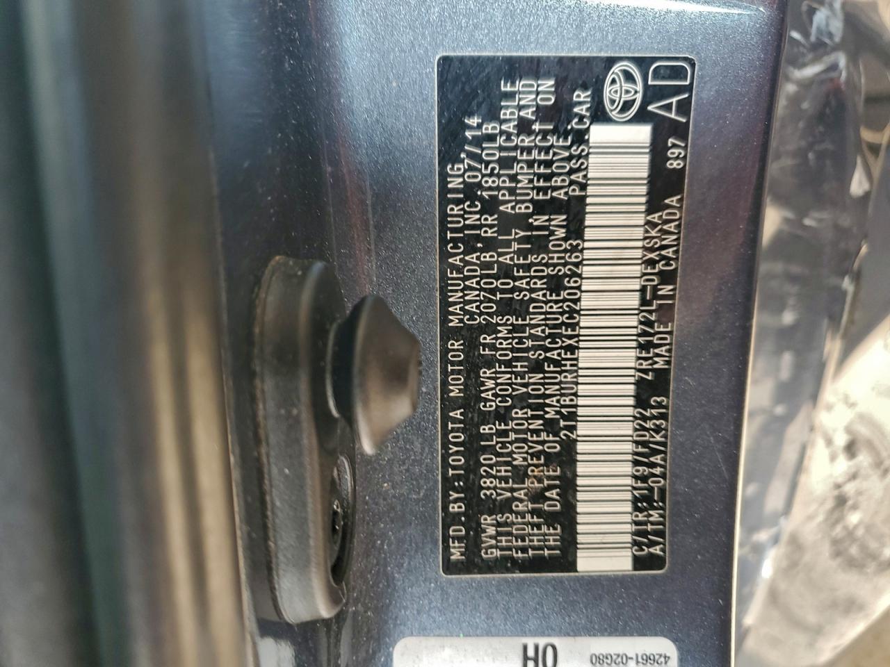 2014 TOYOTA COROLLA L photo 13