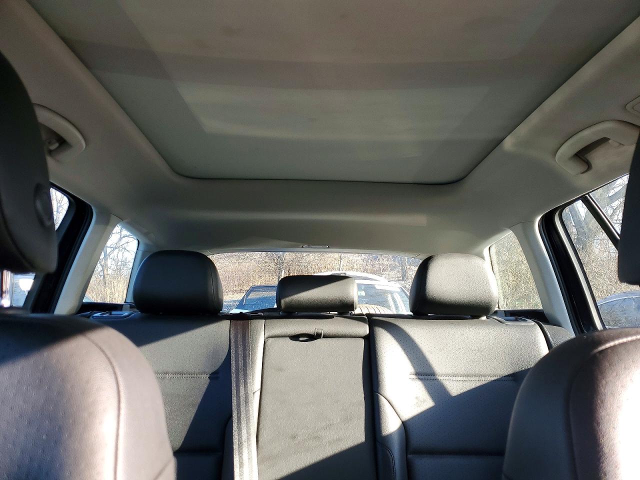 2017 VOLKSWAGEN GOLF ALLTRACK S photo 10
