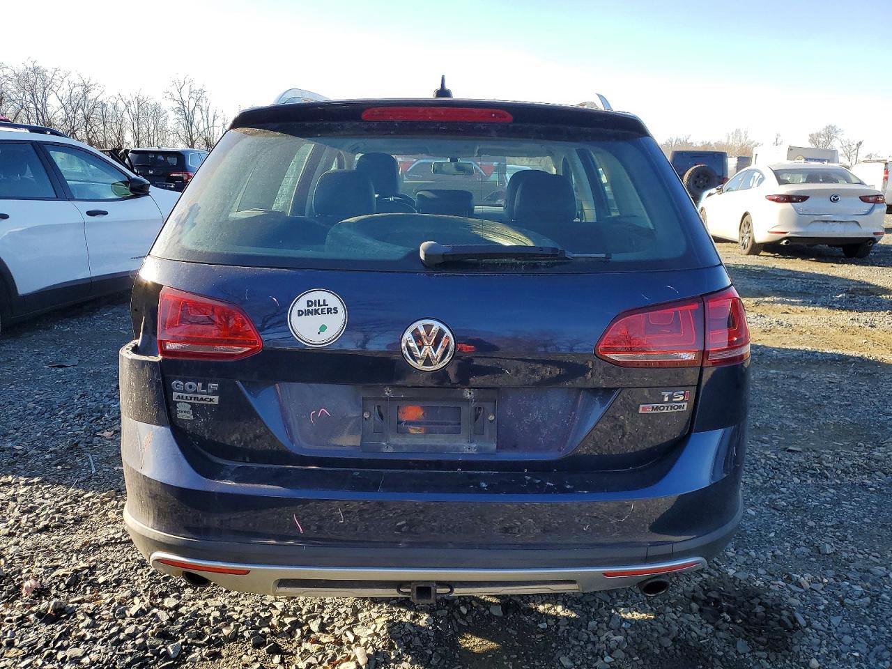 2017 VOLKSWAGEN GOLF ALLTRACK S photo 6