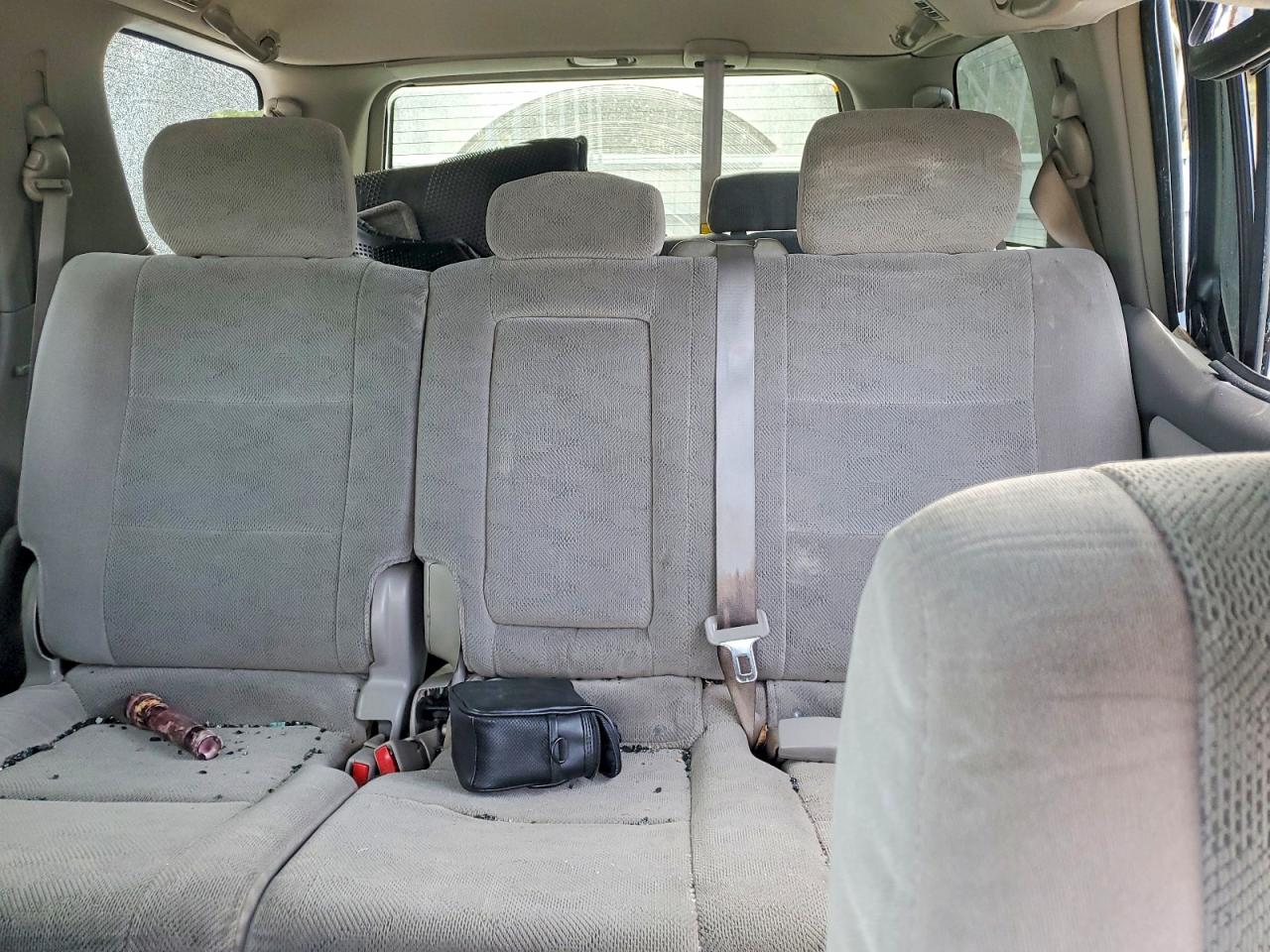 2006 TOYOTA SEQUOIA SR5 photo 10