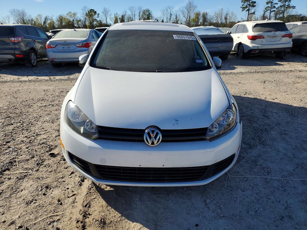 2011 VOLKSWAGEN GOLF photo 5
