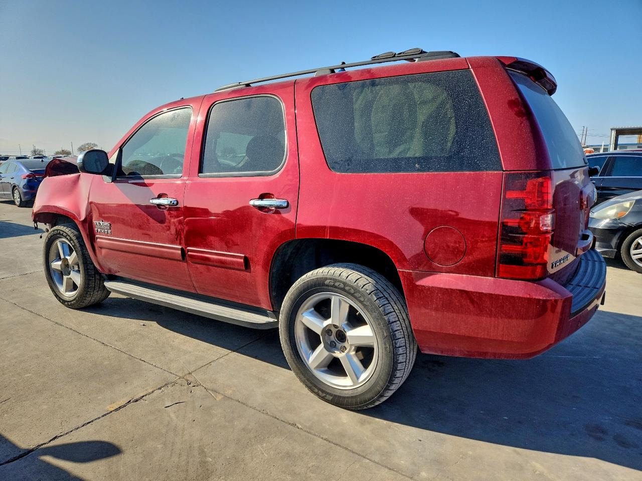 2012 CHEVROLET TAHOE C1500 LS photo 2