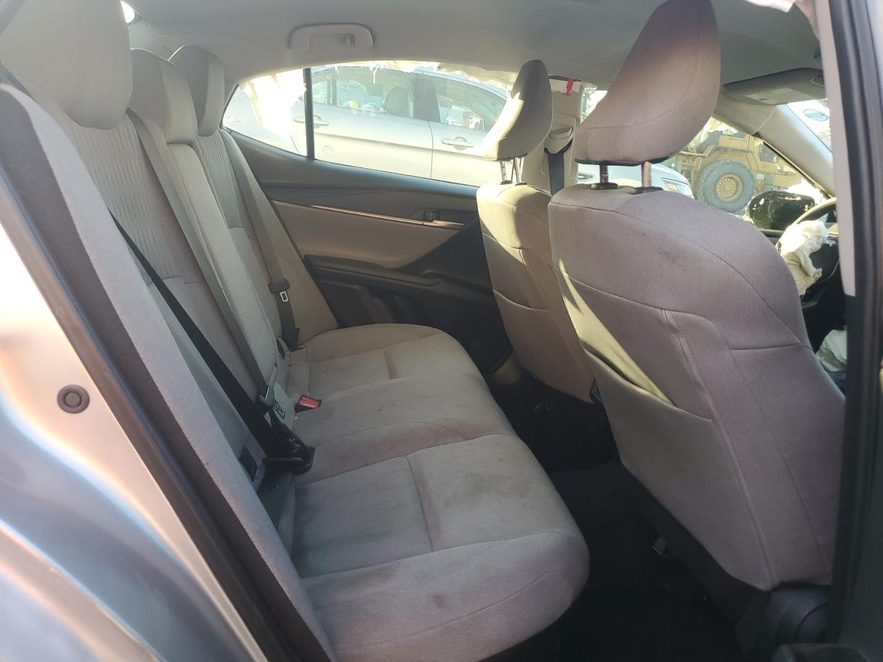 2025 TOYOTA CAMRY XSE photo 10