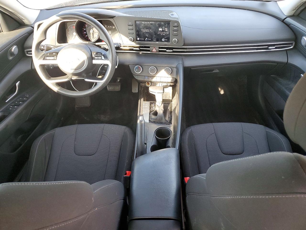 2021 HYUNDAI ELANTRA SE photo 8