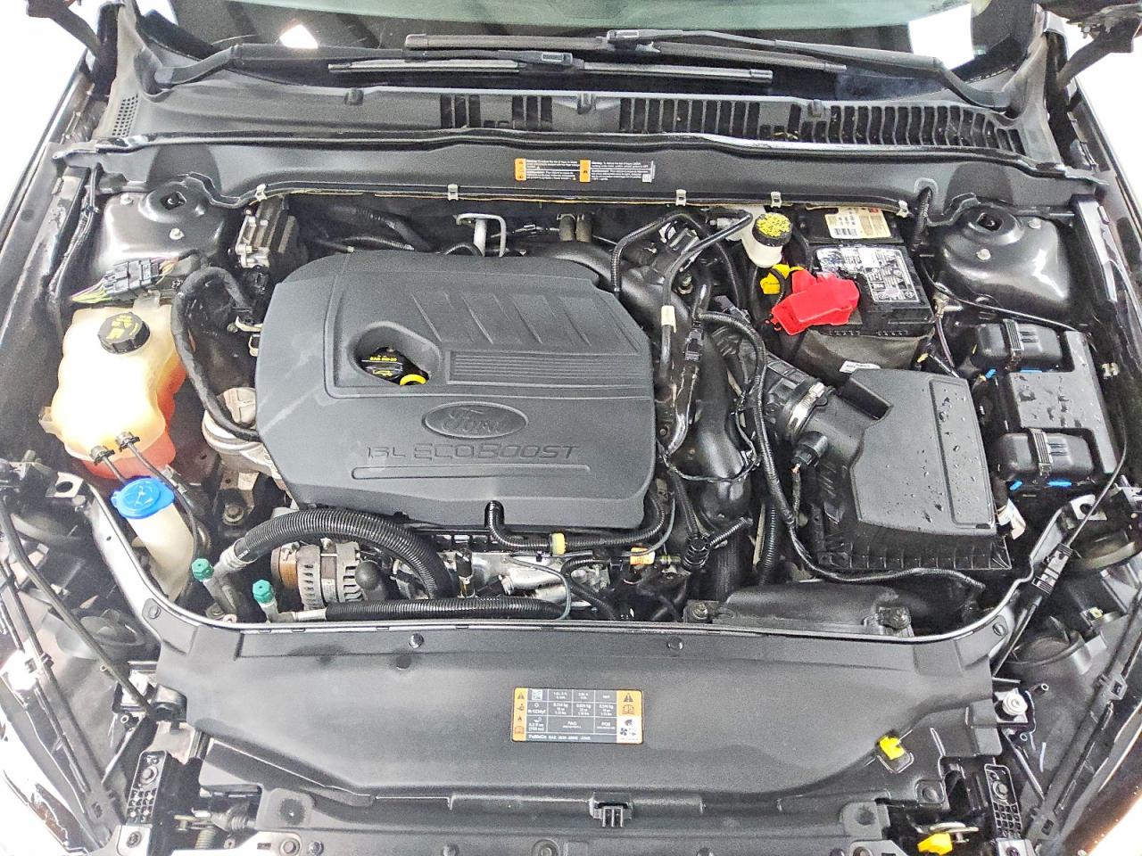 2017 FORD FUSION SE photo 11