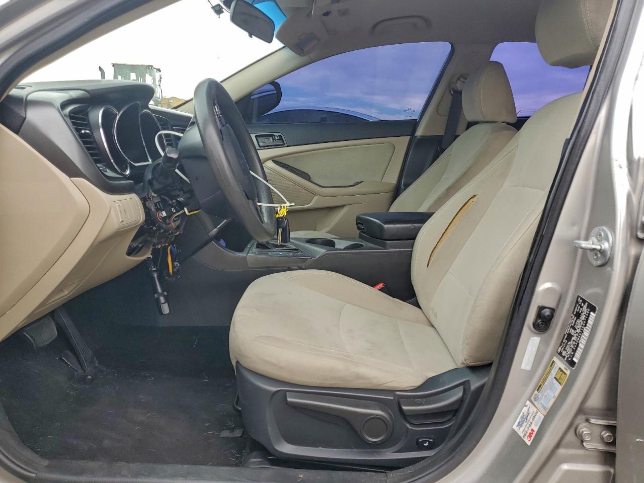 2012 KIA OPTIMA LX photo 7