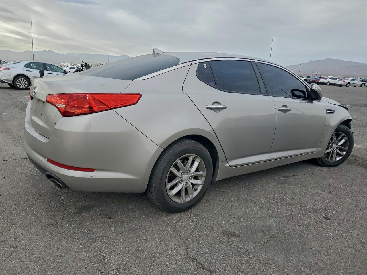 2012 KIA OPTIMA LX photo 3