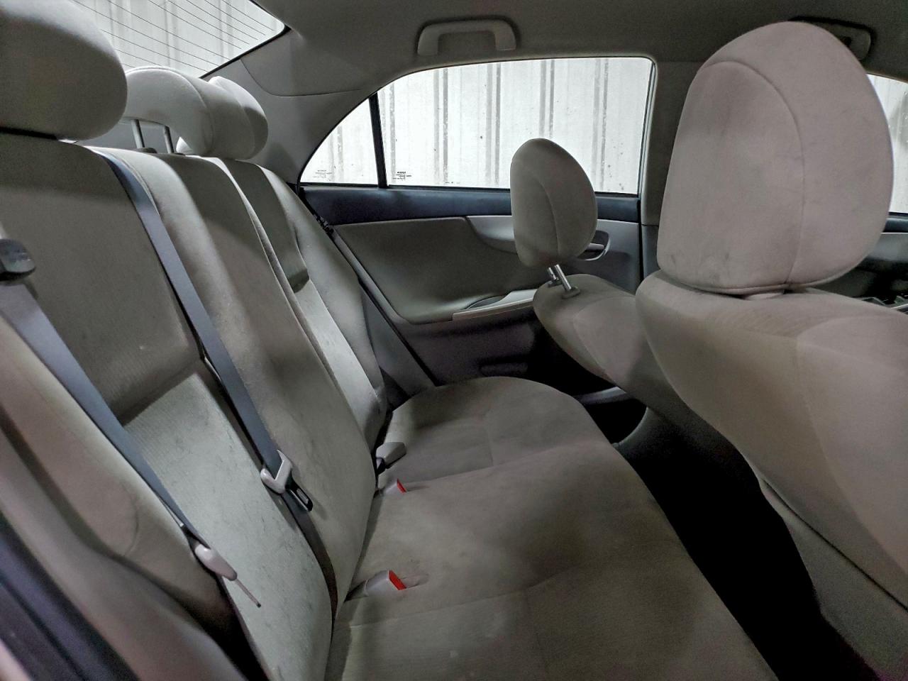 2012 TOYOTA COROLLA BASE photo 10