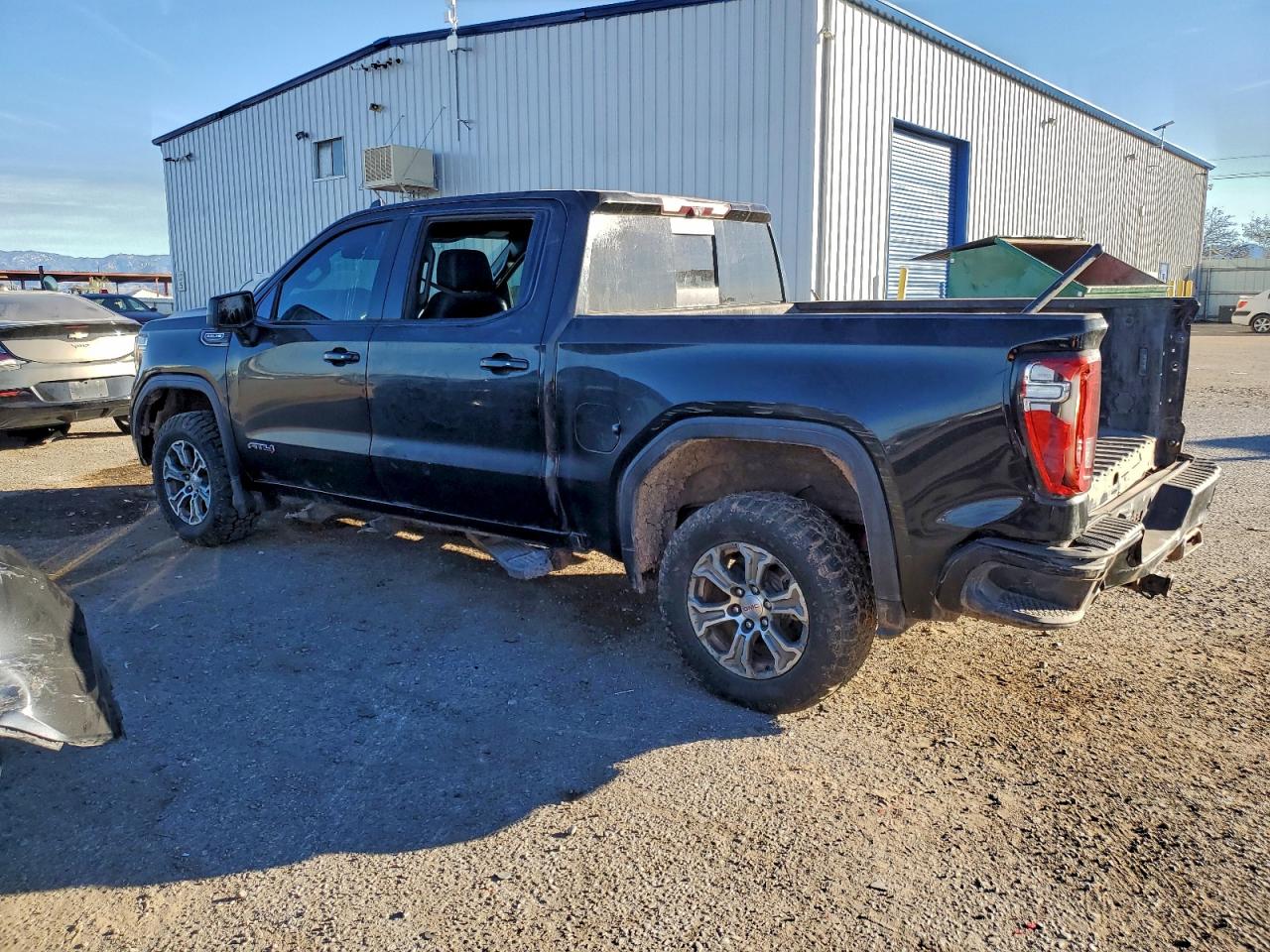2020 GMC SIERRA K1500 AT4 photo 2