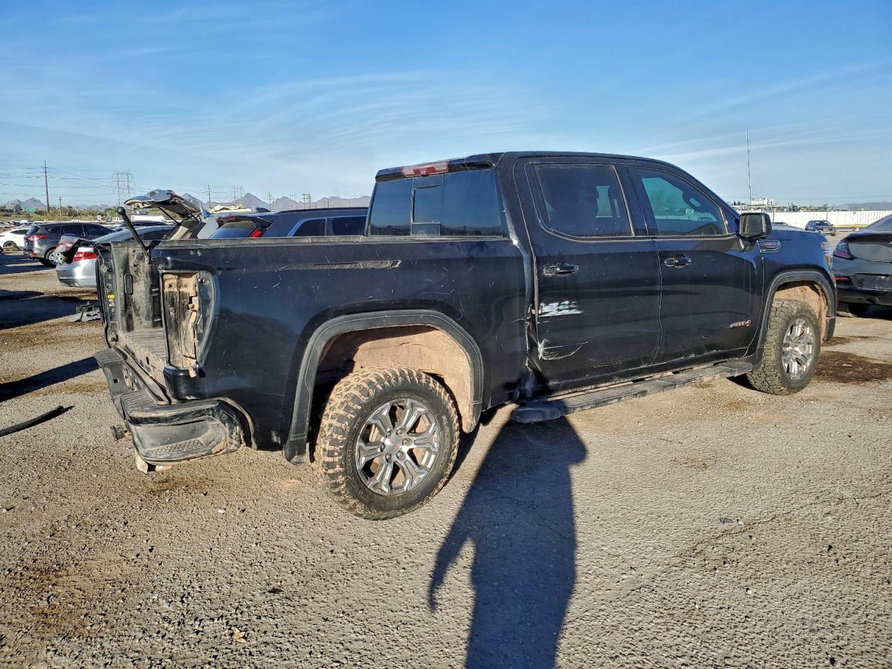 2020 GMC SIERRA K1500 AT4 photo 3