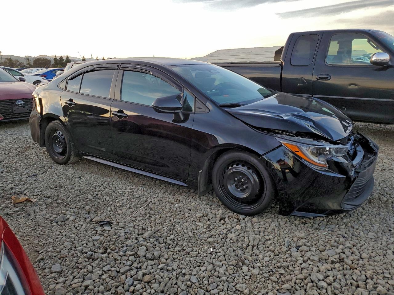 2024 TOYOTA COROLLA LE photo 4