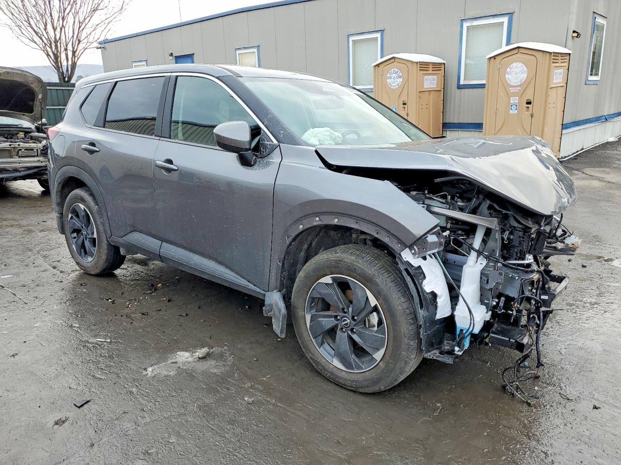 2025 NISSAN ROGUE SV photo 4