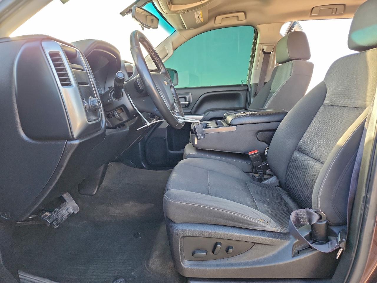 2016 CHEVROLET SILVERADO C1500 LT photo 7