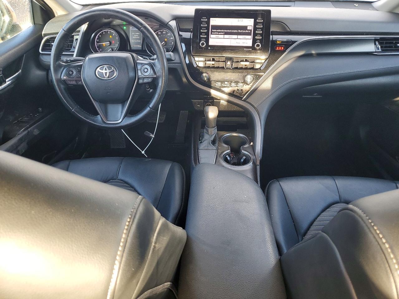 2021 TOYOTA CAMRY SE photo 15
