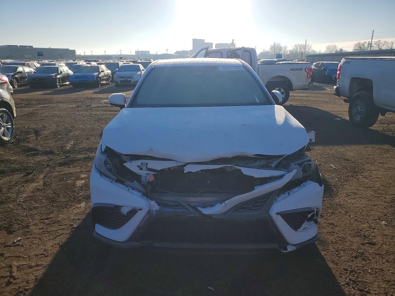 2021 TOYOTA CAMRY SE photo 9