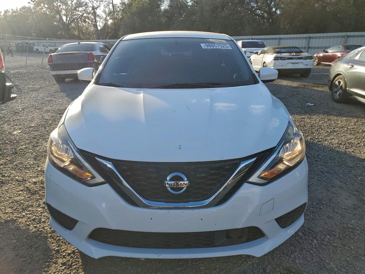 2018 NISSAN SENTRA S photo 5