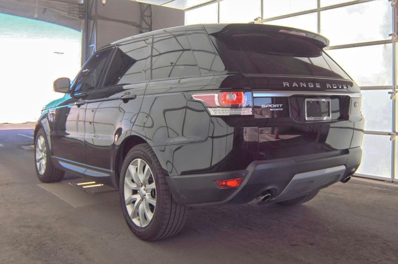 2017 LAND ROVER RANGE ROVER SPORT HSE photo 4