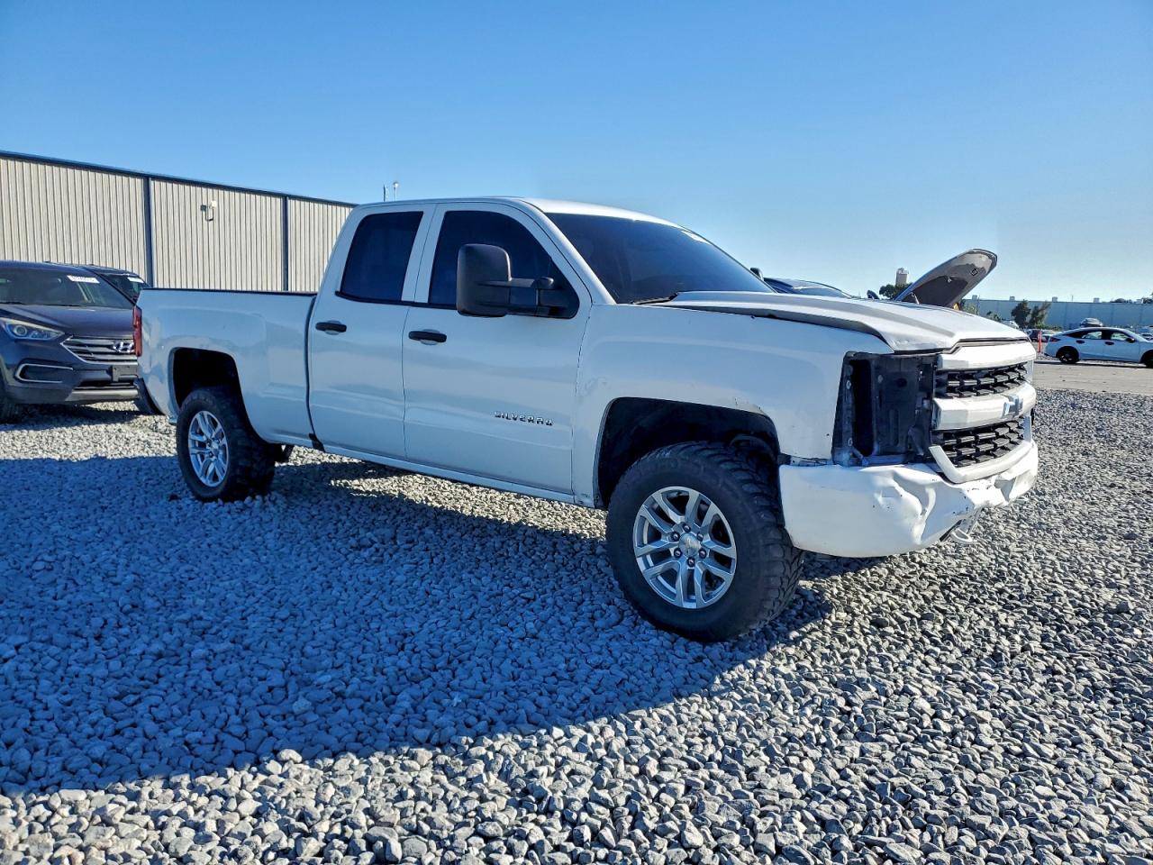 2016 CHEVROLET SILVERADO K1500 CUSTOM photo 4