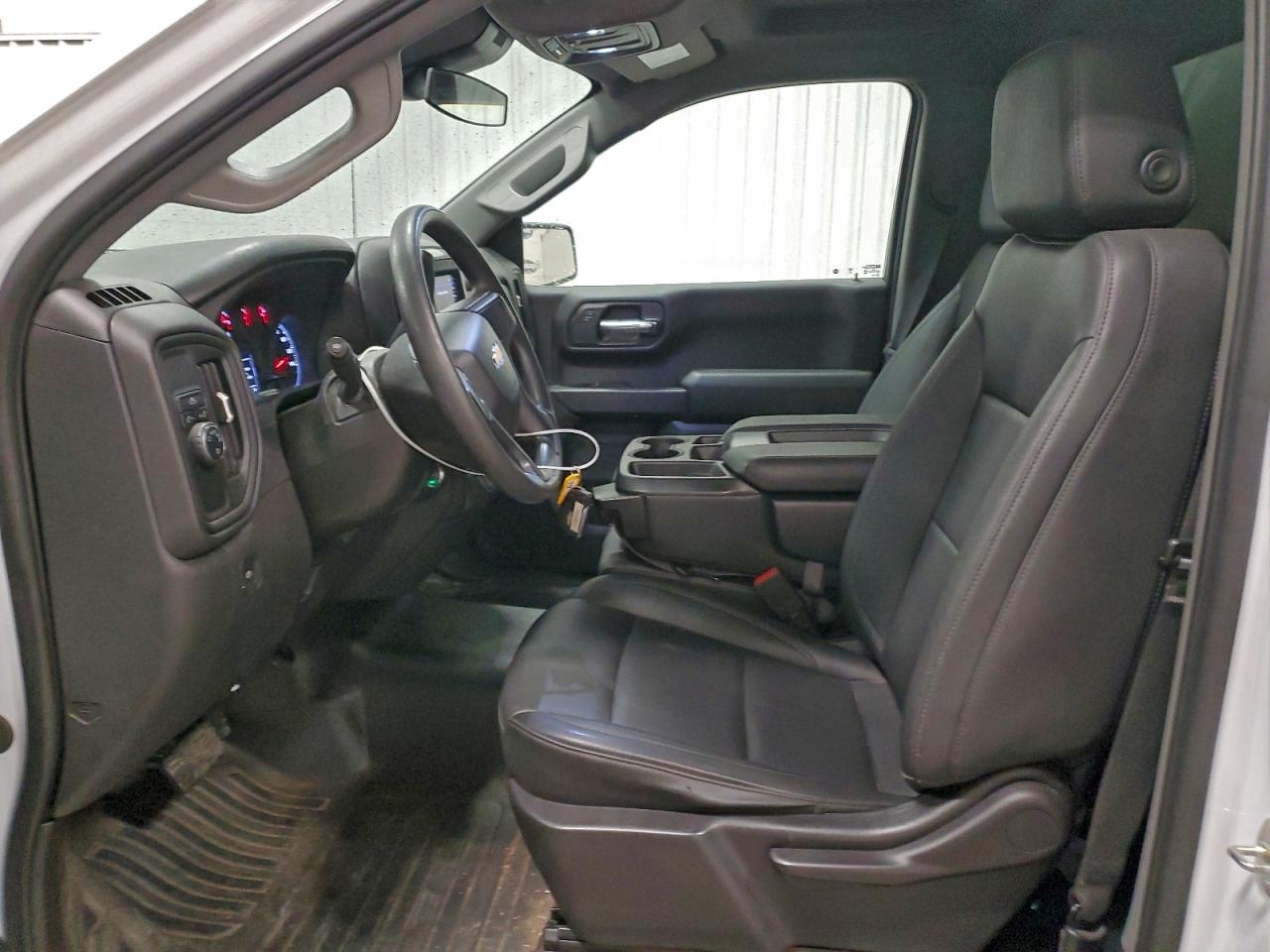 2023 CHEVROLET SILVERADO C1500 photo 7