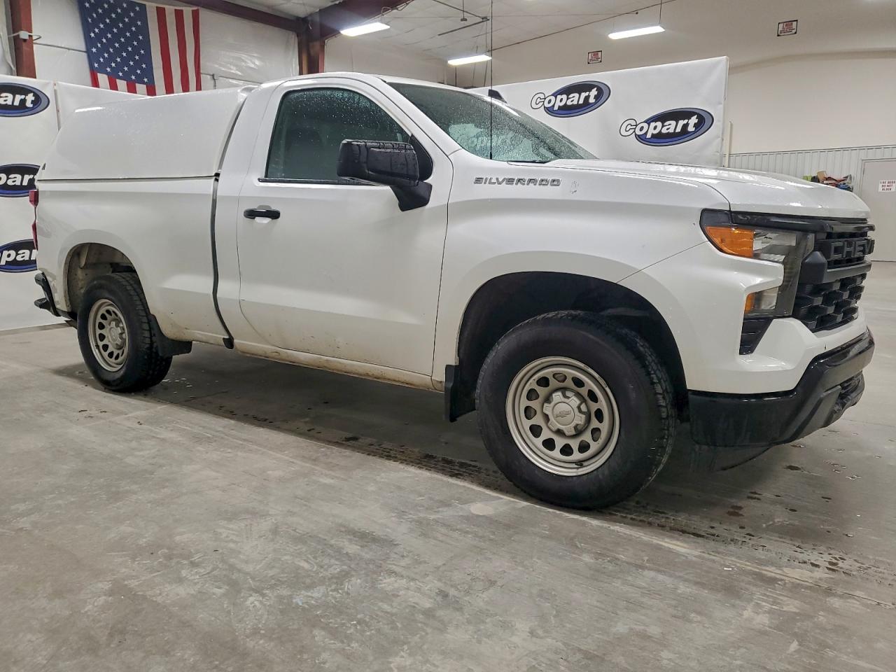 2023 CHEVROLET SILVERADO C1500 photo 4