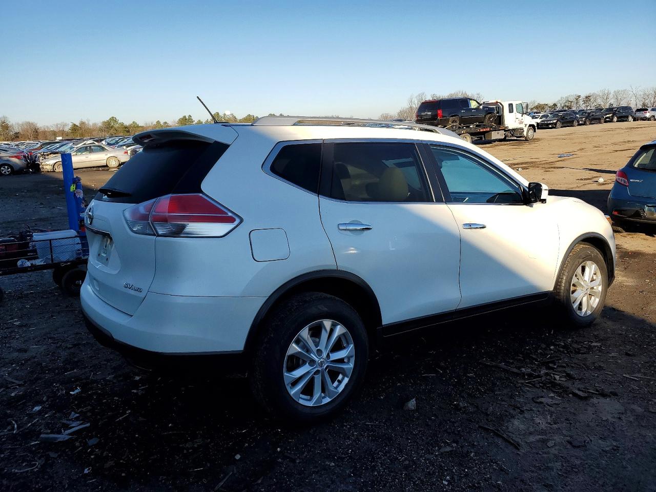2016 NISSAN ROGUE S photo 3
