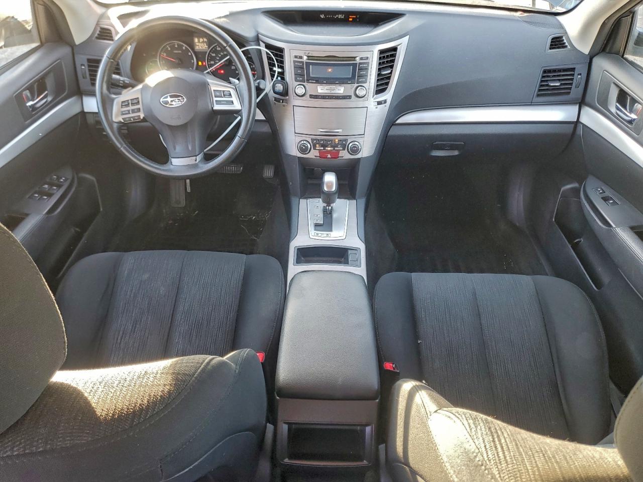2013 SUBARU LEGACY 2.5I PREMIUM photo 8