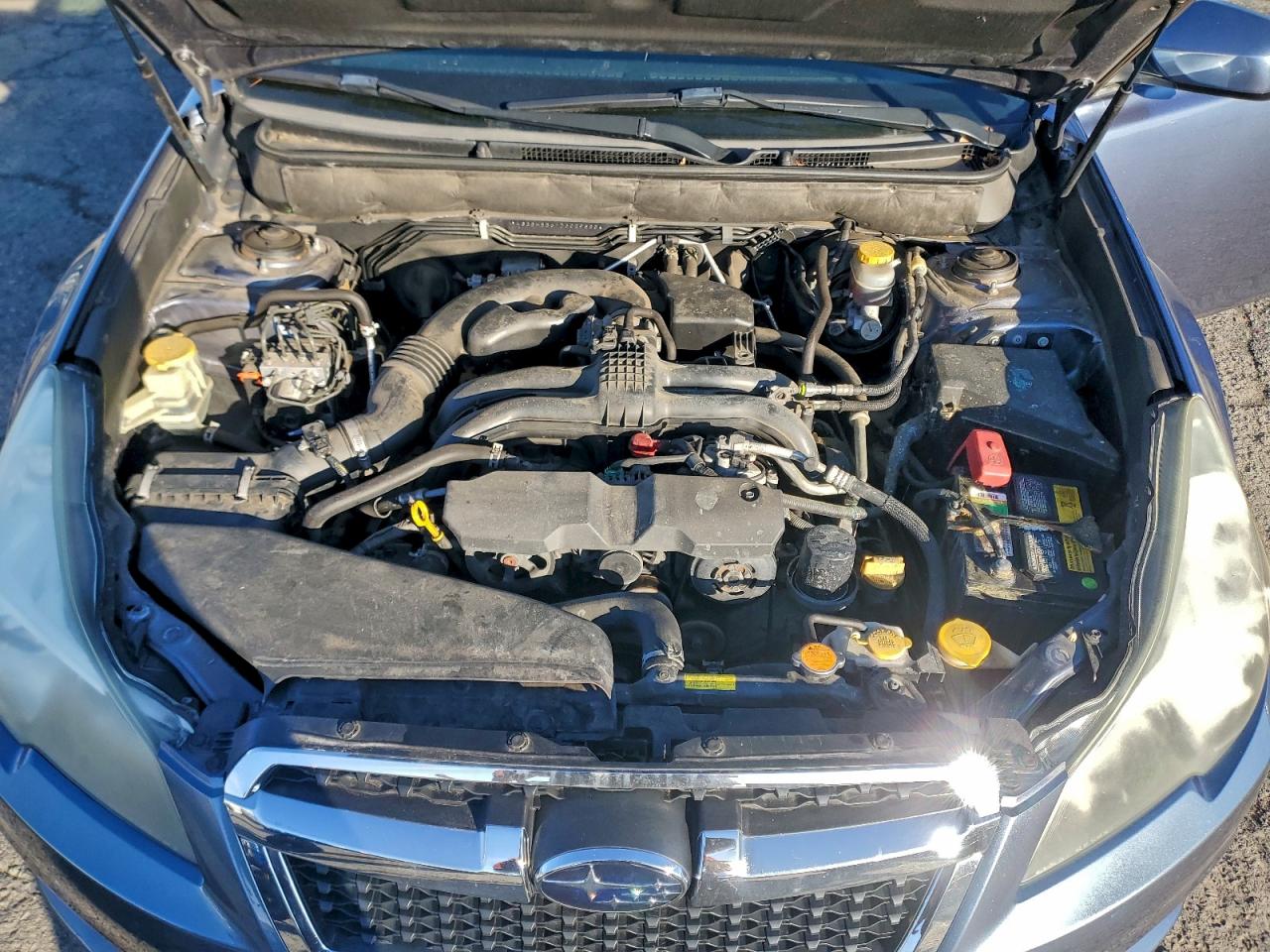 2013 SUBARU LEGACY 2.5I PREMIUM photo 11