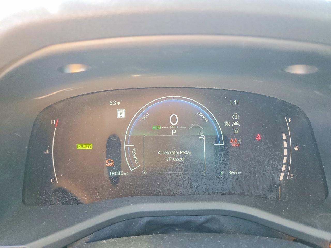 2025 TOYOTA CAMRY XSE photo 9
