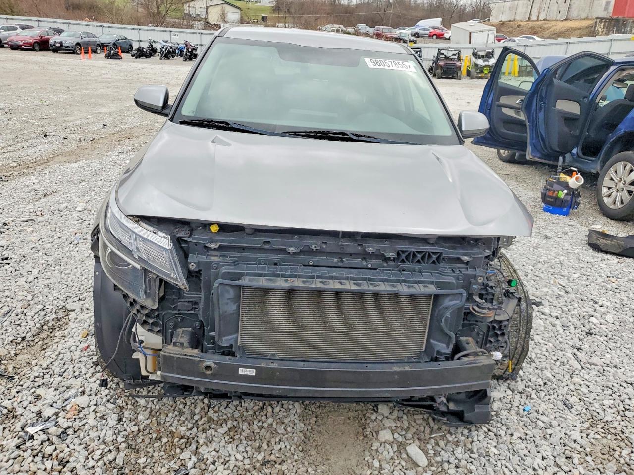 2021 KIA SELTOS LX photo 5