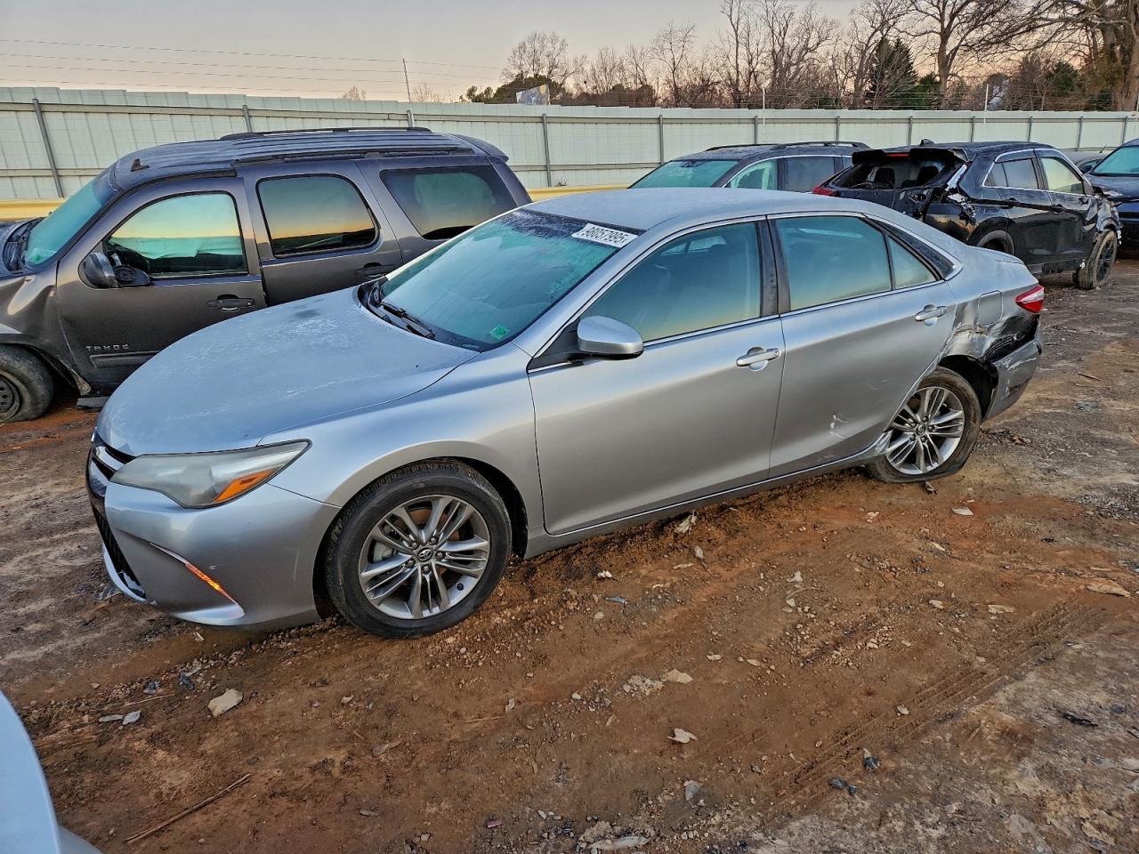 2017 TOYOTA CAMRY