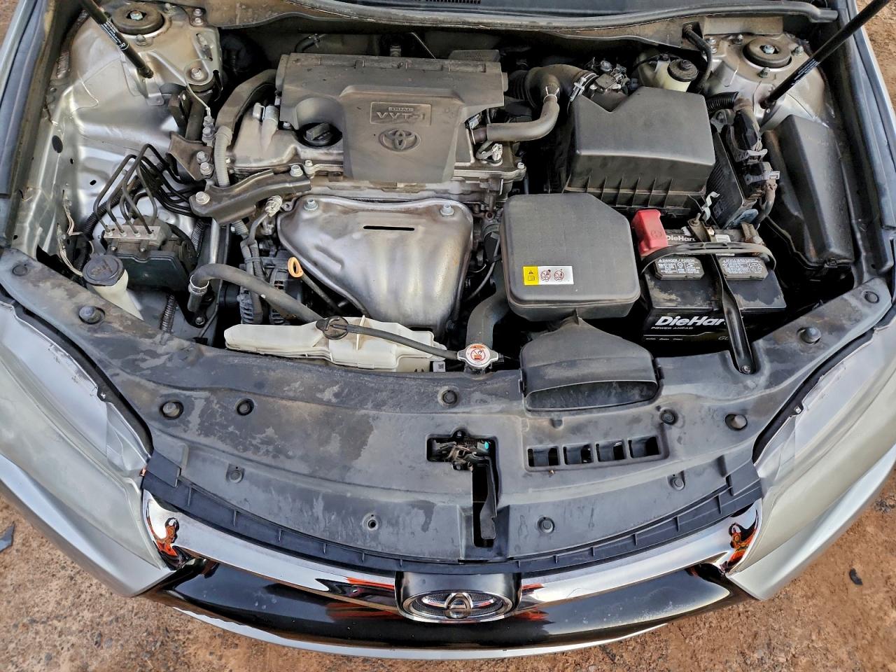 2017 TOYOTA CAMRY LE photo 11