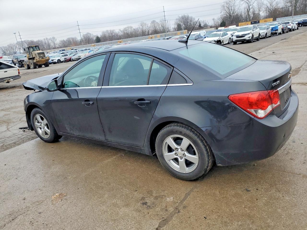 2014 CHEVROLET CRUZE LT photo 2