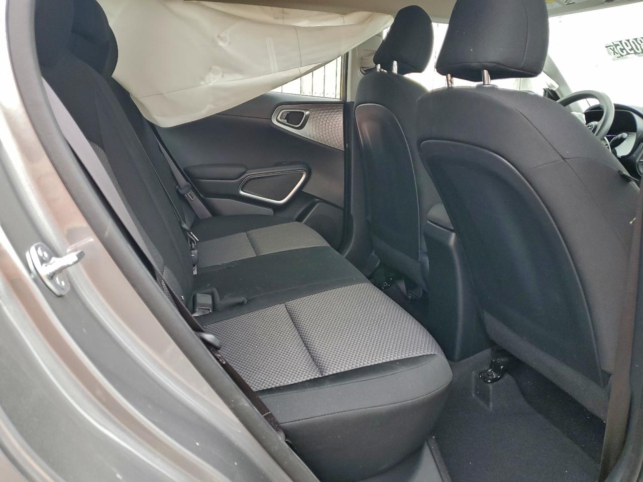 2025 KIA SOUL LX photo 10