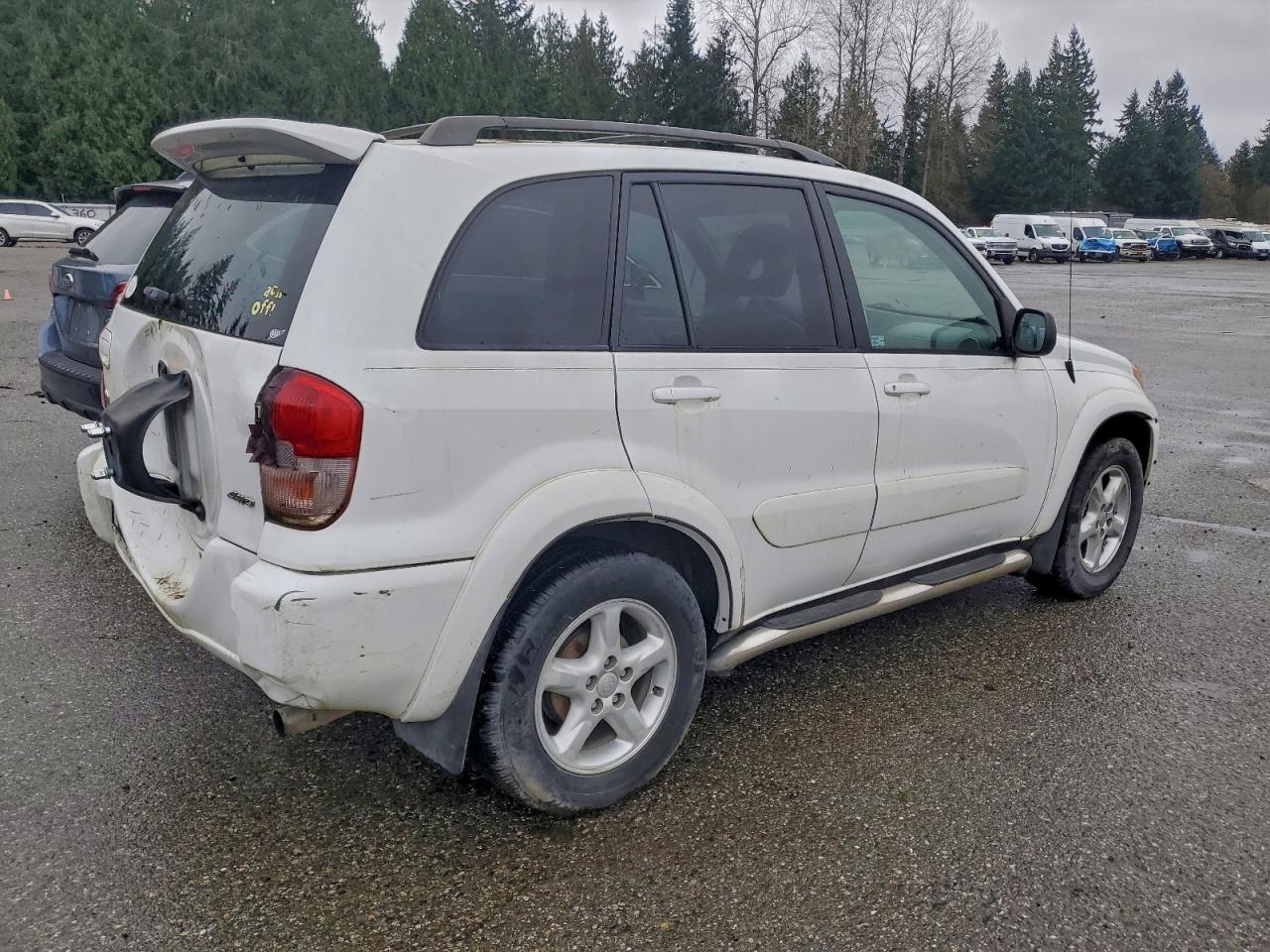 2002 TOYOTA RAV4 photo 3
