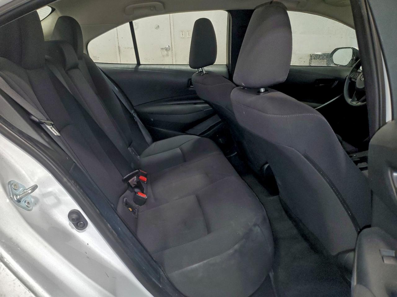 2023 TOYOTA COROLLA LE photo 10