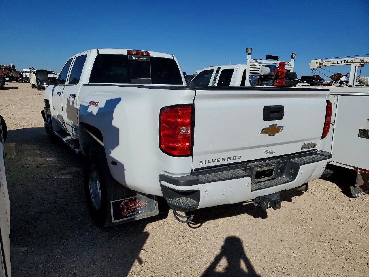 2019 CHEVROLET SILVERADO K3500 HIGH COUNTRY photo 2