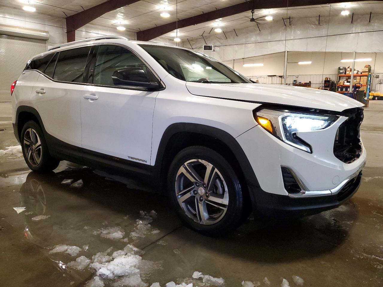2018 GMC TERRAIN SLT photo 7