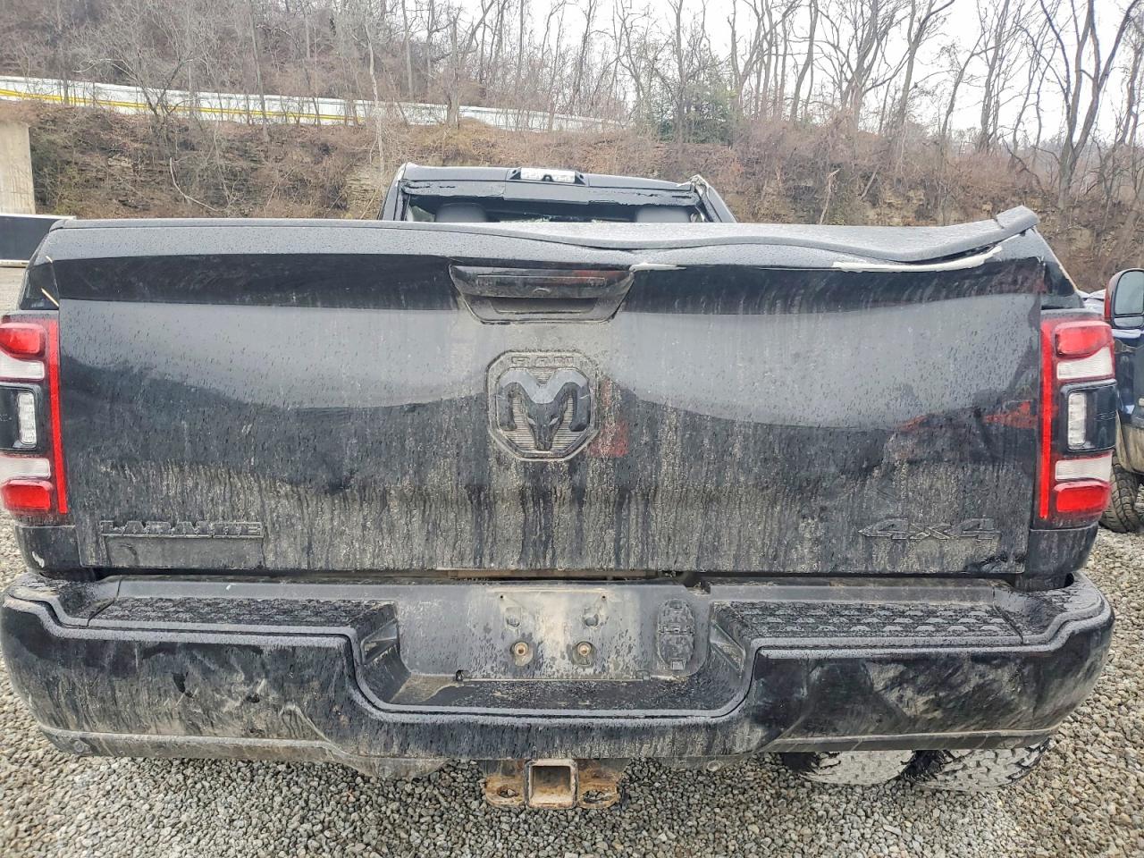 2020 RAM 3500 LARAMIE photo 10